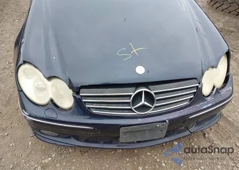 2004 Mercedes-Benz Clk 500 z USA, uszkodzony, nr VIN WDBTK75G54T022665